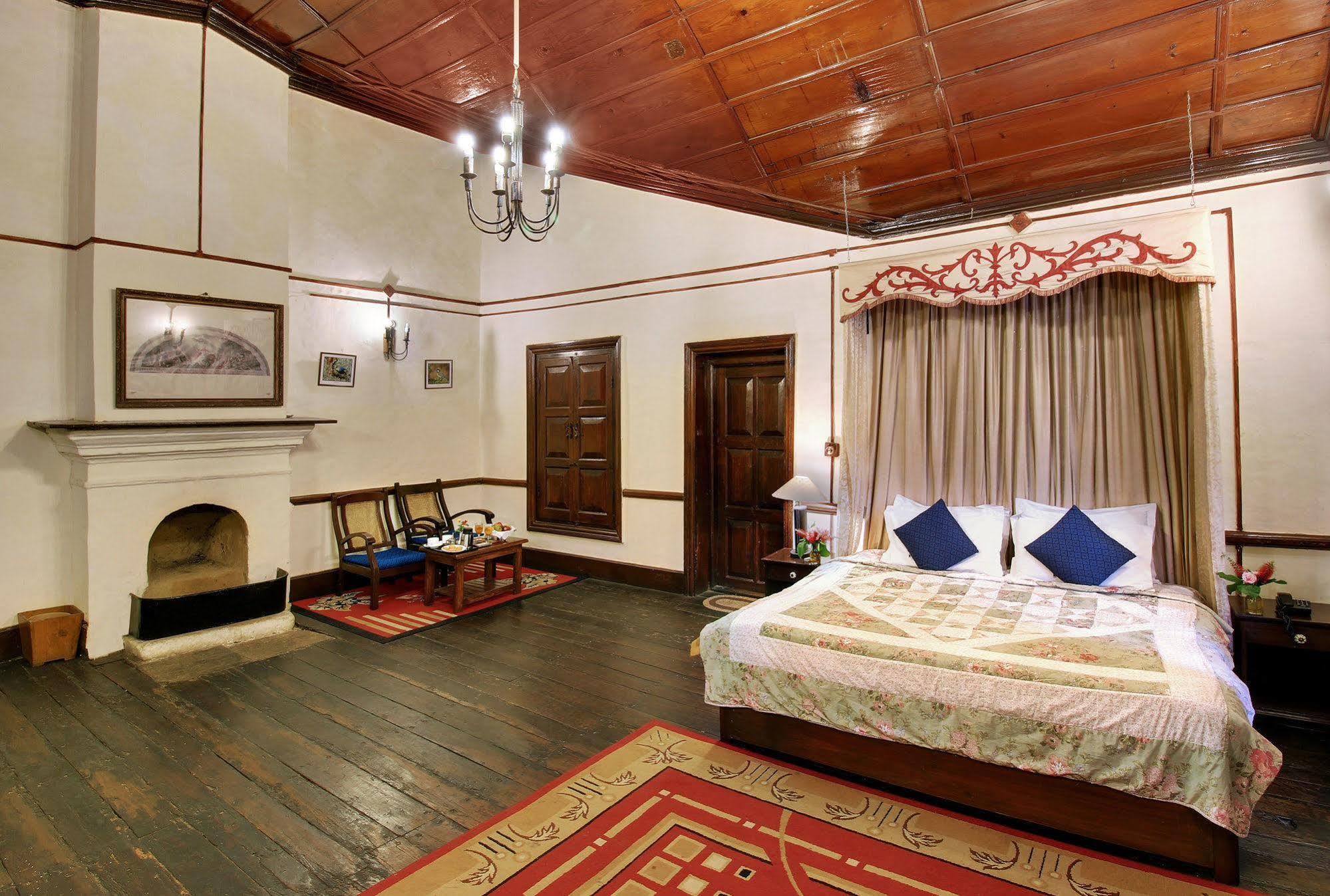 Chevron Rosemount Otel Ranikhet Dış mekan fotoğraf